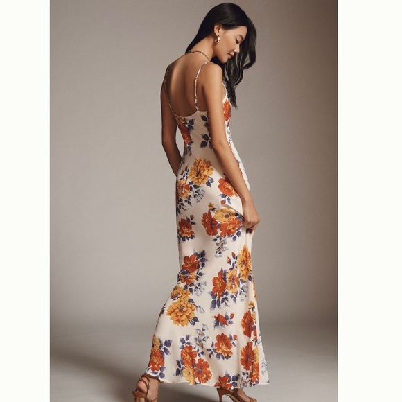 🌿|NWT| Reformation Parma Dress in Orange Motif - Picture 2 of 13